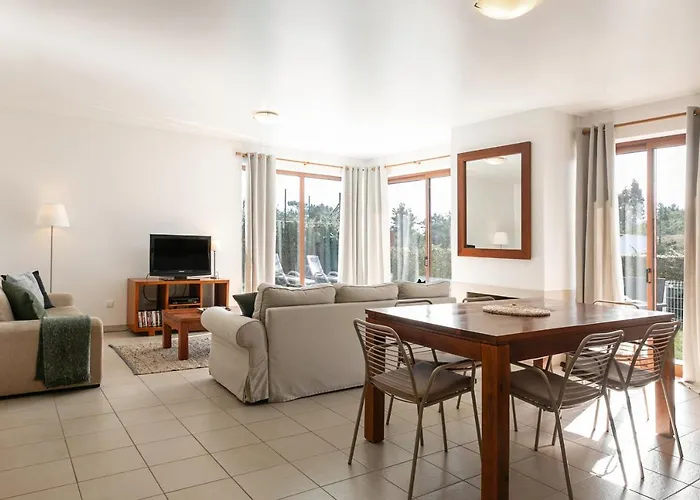 Lantana Villa Vau (Obidos)